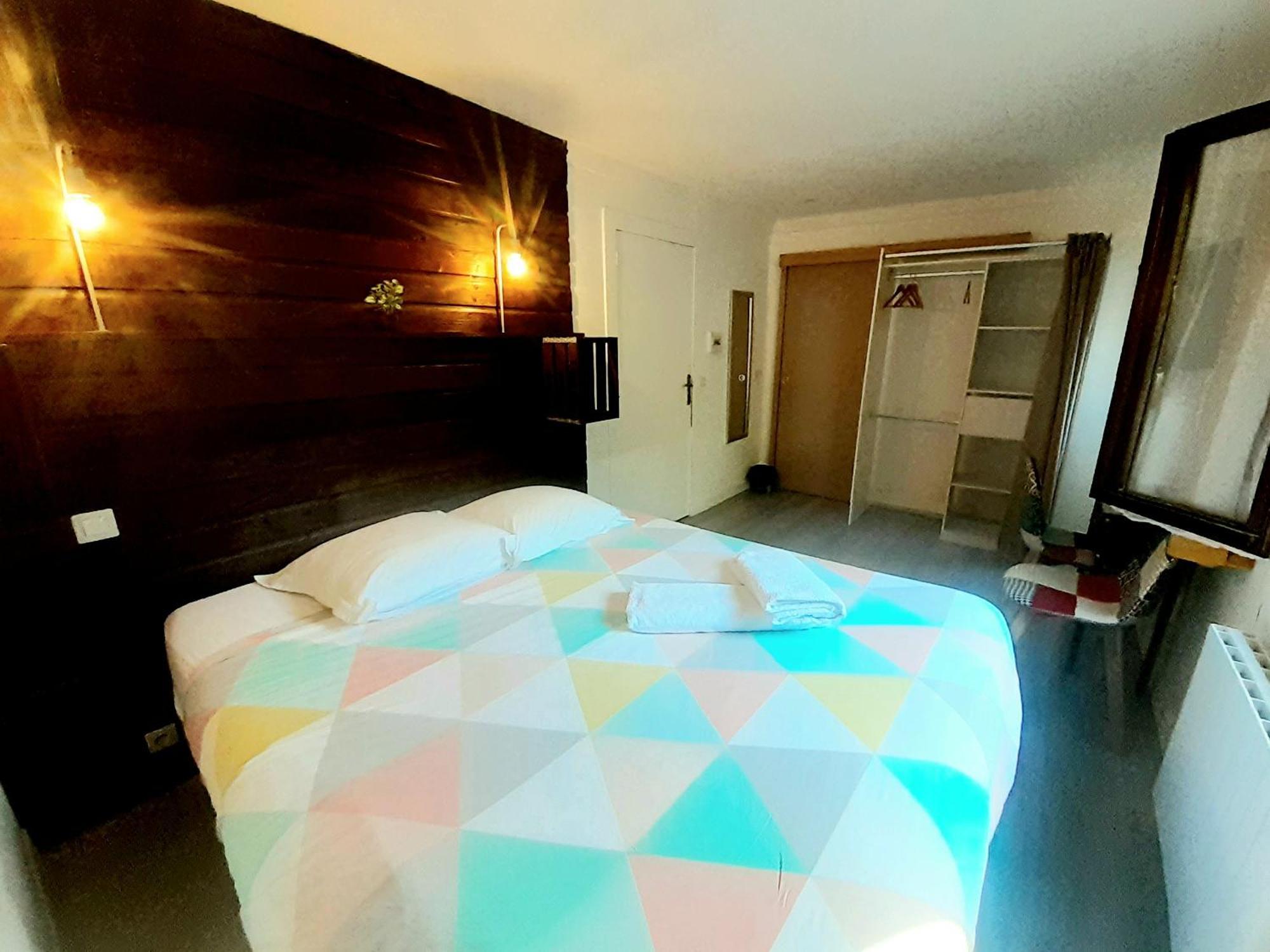 Hotes'Octon Bagian luar foto