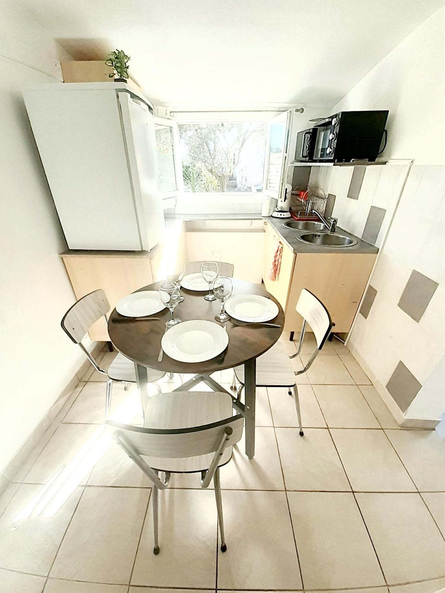 Hotes'Octon Bagian luar foto